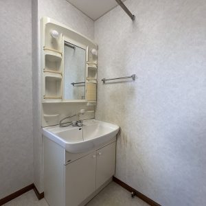 富山市田畠｜【インスペクション済＆リフォーム後のお引渡し】南西角地・眺望良好♪閑静な住宅地の住まい