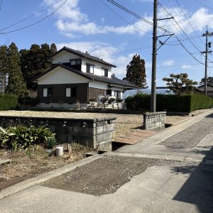 宝達志水町子浦｜建築条件なし｜保育所、小学校近く、自然豊かで広々敷地