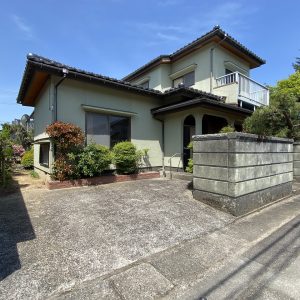 富山市藤の木園町｜小学校徒歩圏内＆前面道路は歩道があり安心の住環境
