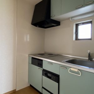 富山市水橋舘町｜7DKのゆとりある間取り・２階には便利な小キッチン付