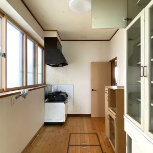 黒部市荻生｜部屋数豊富な8DK