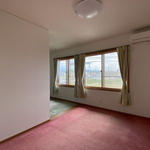 黒部市荻生｜部屋数豊富な8DK