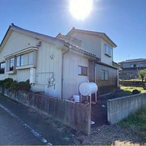 中新川郡立山町福田｜田園風景広がる静かな住環境 ・ゆとりの6LDK