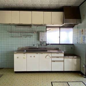 富山市水橋舘町｜7DKのゆとりある間取り・２階には便利な小キッチン付