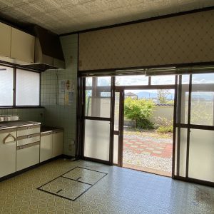 富山市水橋舘町｜7DKのゆとりある間取り・２階には便利な小キッチン付