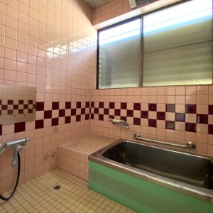 富山市水橋舘町｜7DKのゆとりある間取り・２階には便利な小キッチン付