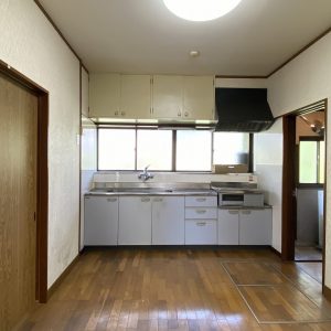 富山市藤の木園町｜小学校徒歩圏内＆前面道路は歩道があり安心の住環境