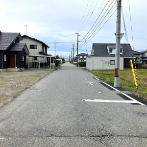黒部市六天|181.75坪・8号線に近く、各方面へのアクセス良好