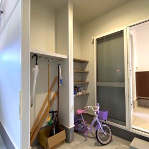 黒部市植木｜広いテラスと充実設備が魅力♪家事楽動線がある住まい