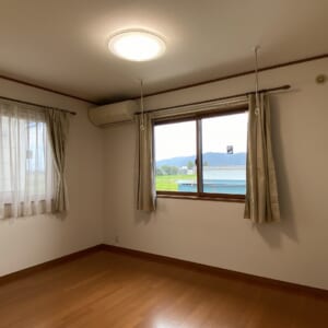南砺市高瀬｜オスカーホーム施工のインナーガレージ住宅