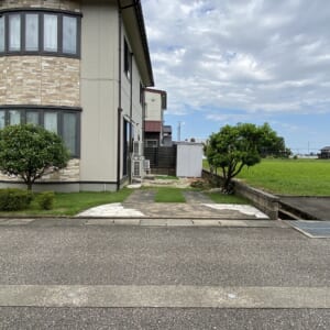 南砺市高瀬｜オスカーホーム施工のインナーガレージ住宅
